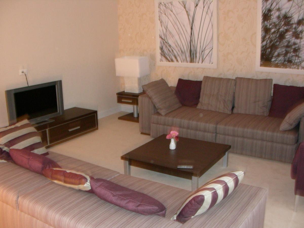 Hotel Park איווניצה מראה חיצוני תמונה